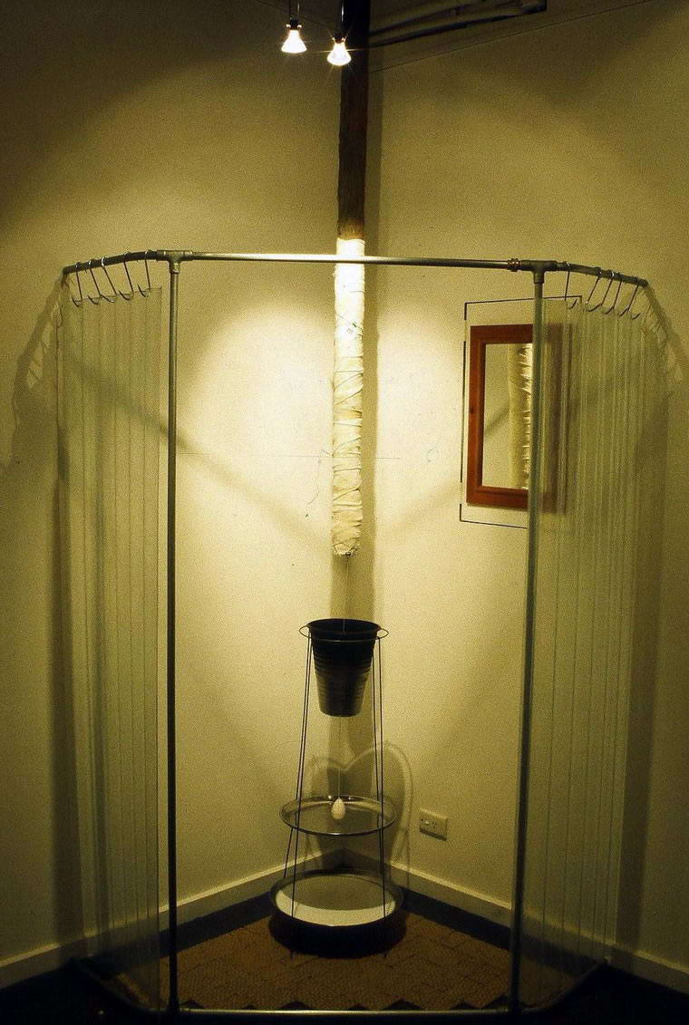 Residue 2, 1998, Installation